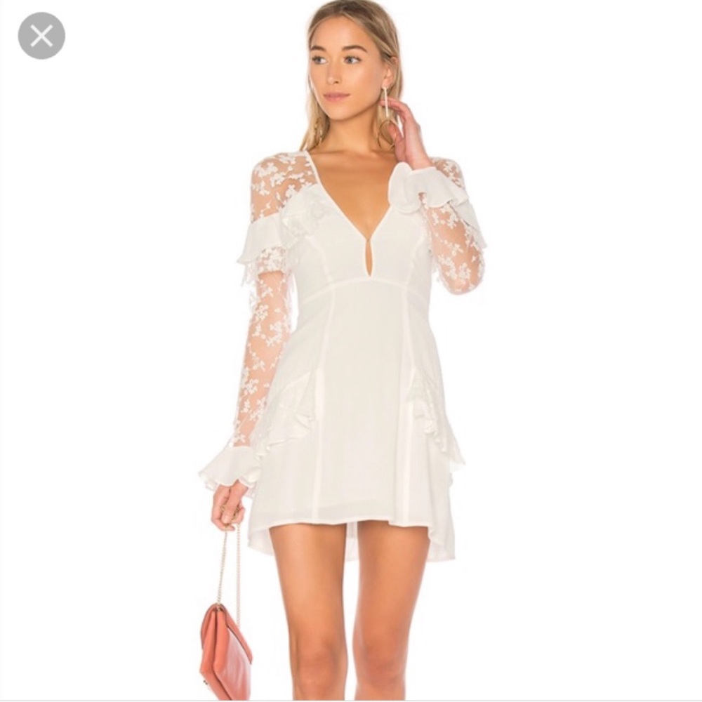 For love and lemons white floral embroidered ruffle mini longsleeve dress small